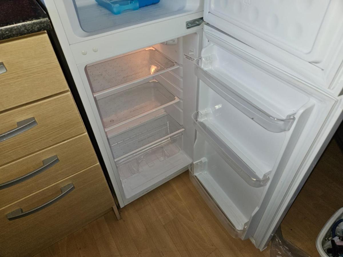 6 Berth Pet Friendly Caravan On Sandy Glade Berrow Exteriör bild